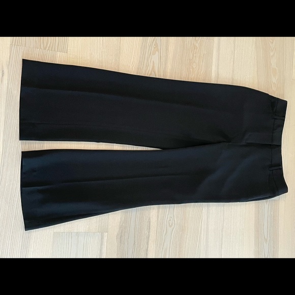 WHBM 4 R Wide Leg Black Legacy Great Used Condition Pants - Picture 2 of 12